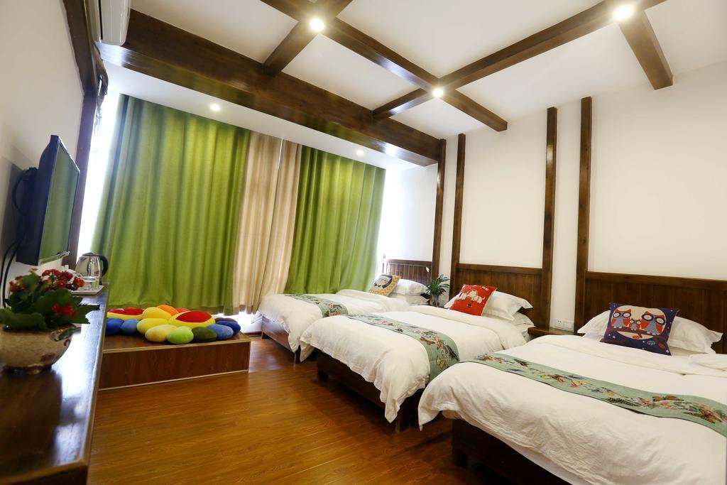 Bugu Hostel Wulingyuan Buitenkant foto